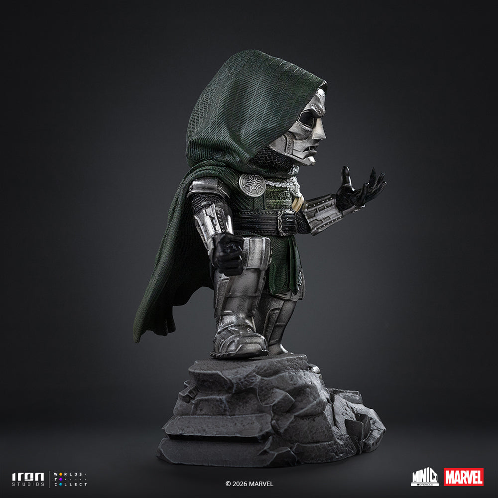 Doctor Doom Figur â Marvel Avengers: Doomsday â Minico
