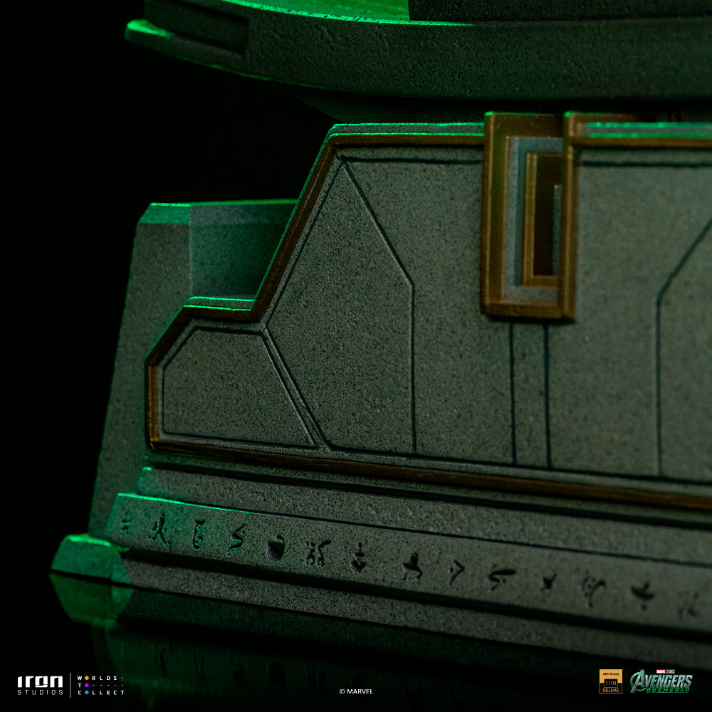 Doctor Doom on Throne – Avengers: Doomsday – Art Scale 1/10
