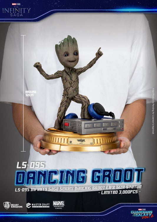 Groot Statue aus Marvel Guardians of the Galaxy Vol. 2 als 1/1 Figur