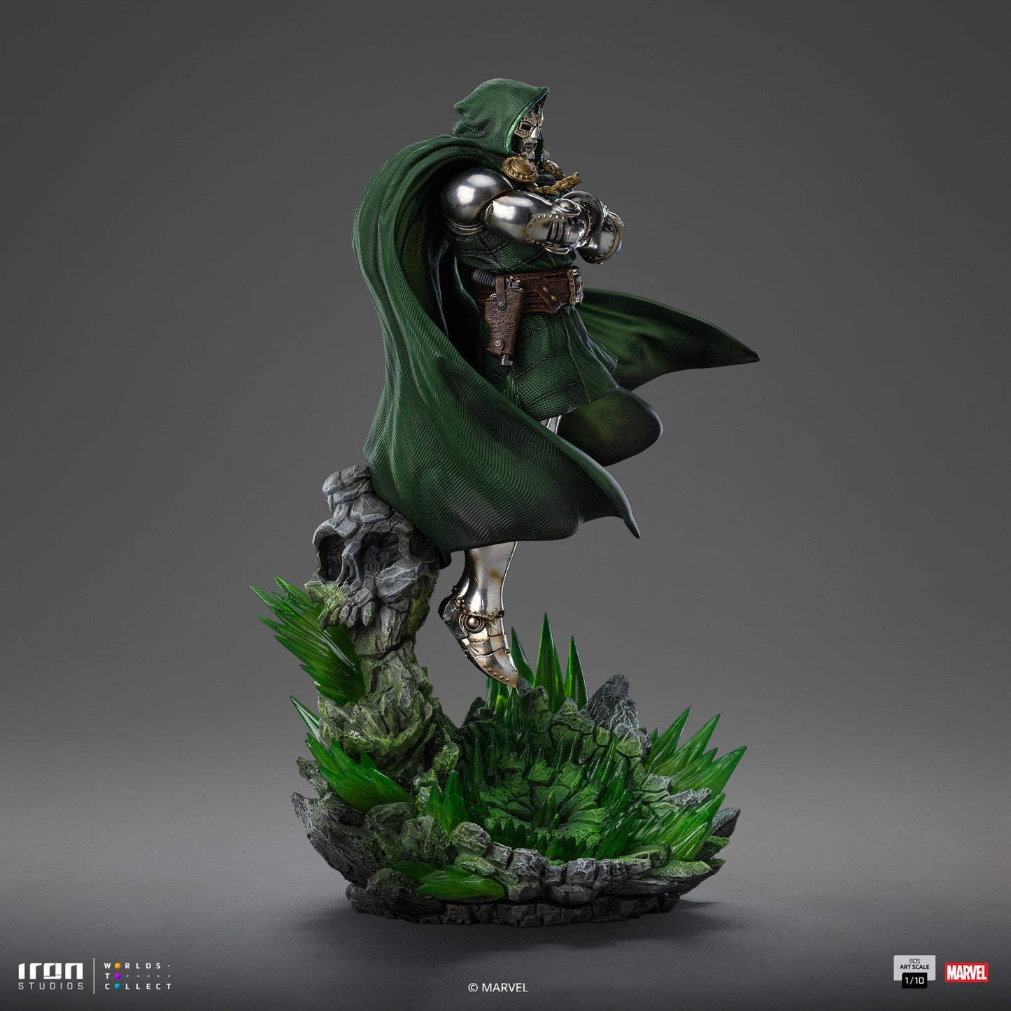 Doctor Doom Marvel Statue 1/10 (Infinity Gauntlet) - Collectiblix