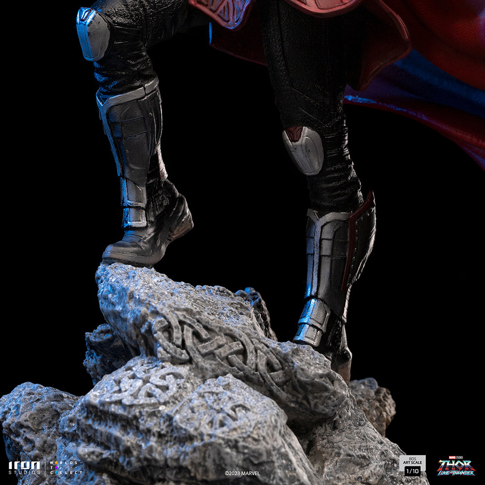 Mighty Thor Statue aus Thor: Love and Thunder als Art Scale 1/10 Figur