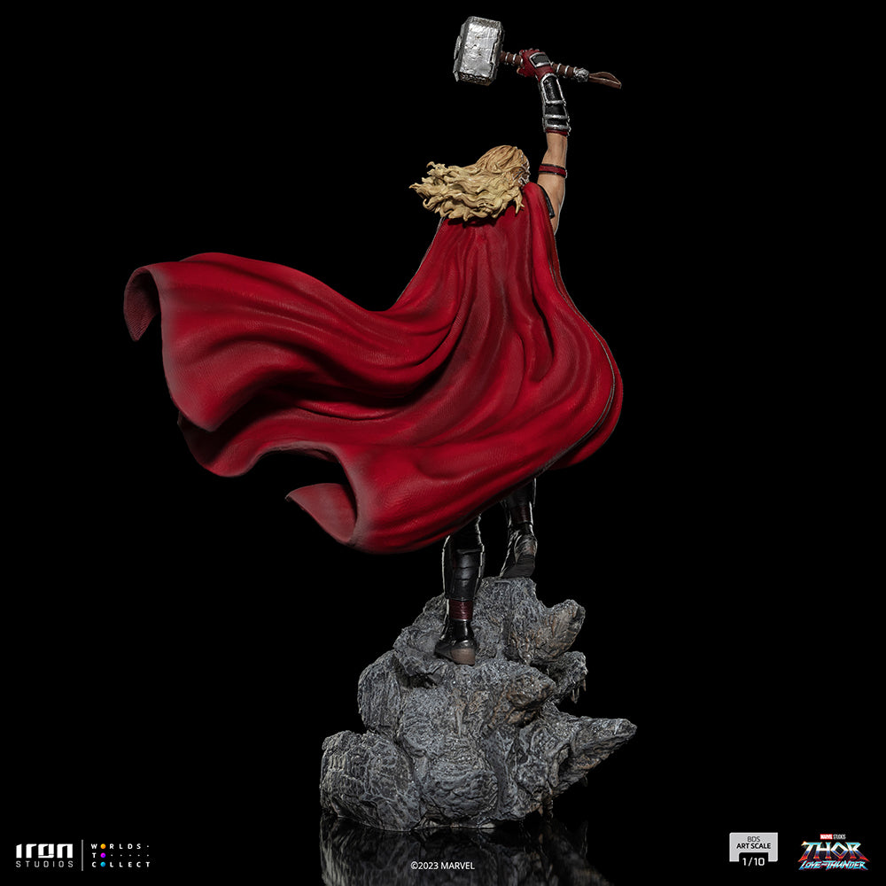Mighty Thor Statue aus Thor: Love and Thunder als Art Scale 1/10 Figur