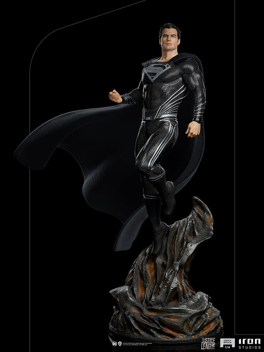Superman Black Suit Statue aus Zack Snyder`s Justice League als Legacy Replica 1/4