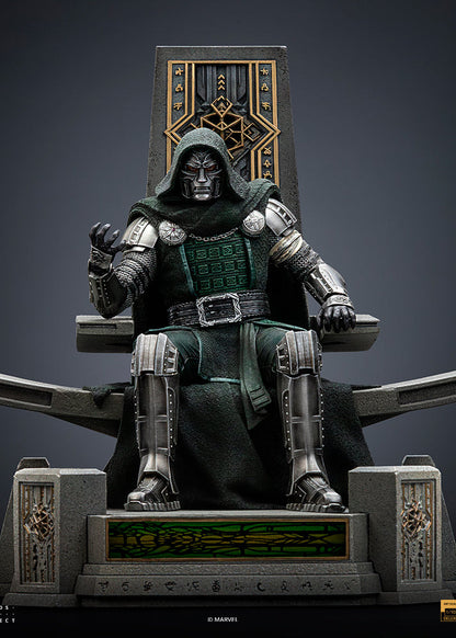 Doctor Doom on Throne – Avengers: Doomsday – Art Scale 1/10