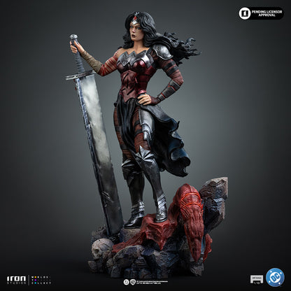 Wonder Woman Statue – Absolute DC Comics – Art Scale 1/10