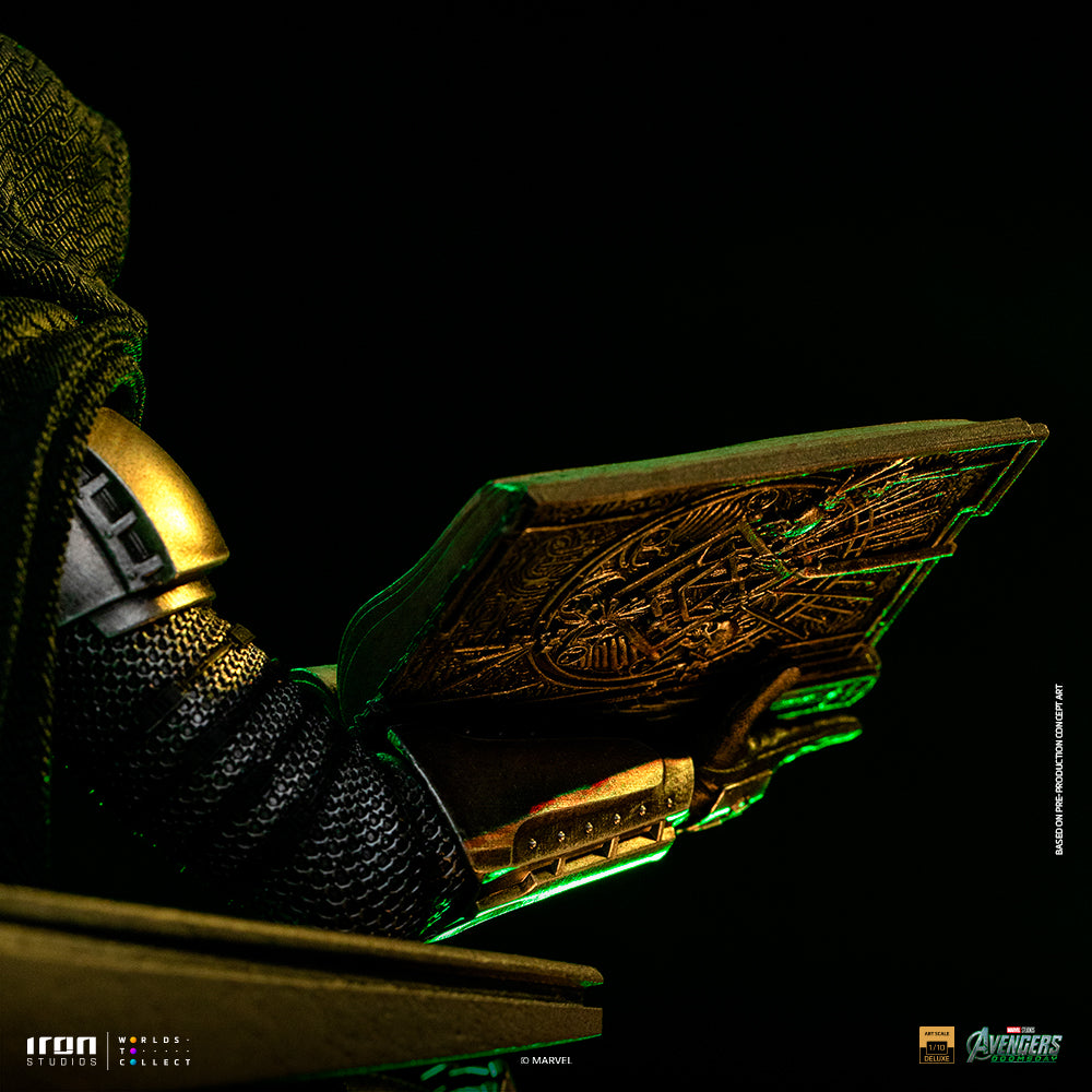 Doctor Doom on Throne – Avengers: Doomsday – Art Scale 1/10