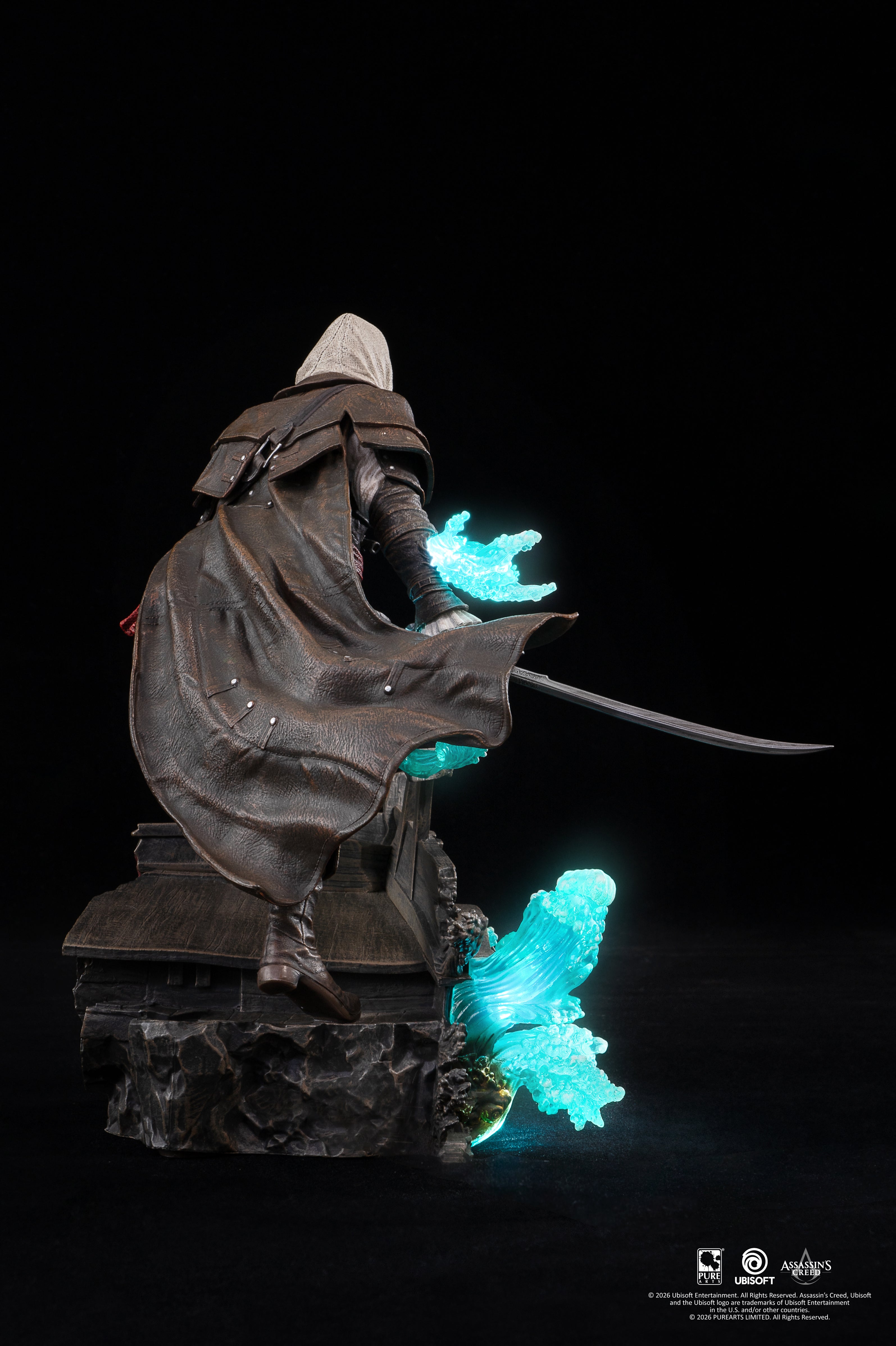 Edward Statue - Assassin's Creed Black Flag Animus - 1/8 Scale
