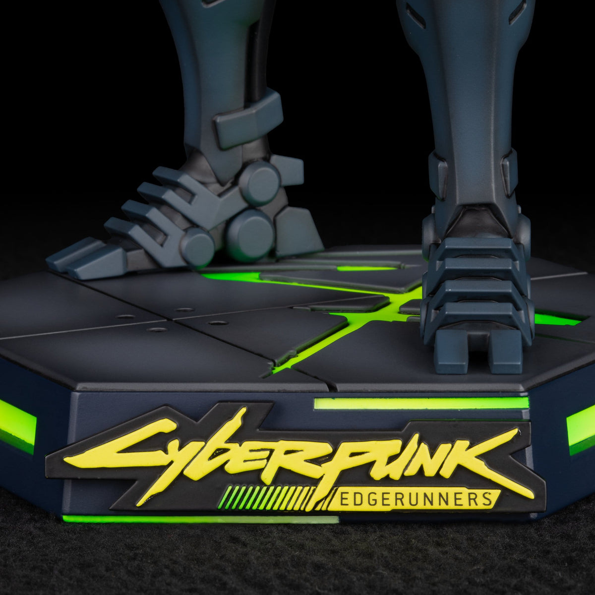 Adam Smasher Statue Cyberpunk Edgerunners Figur von Dark Horse