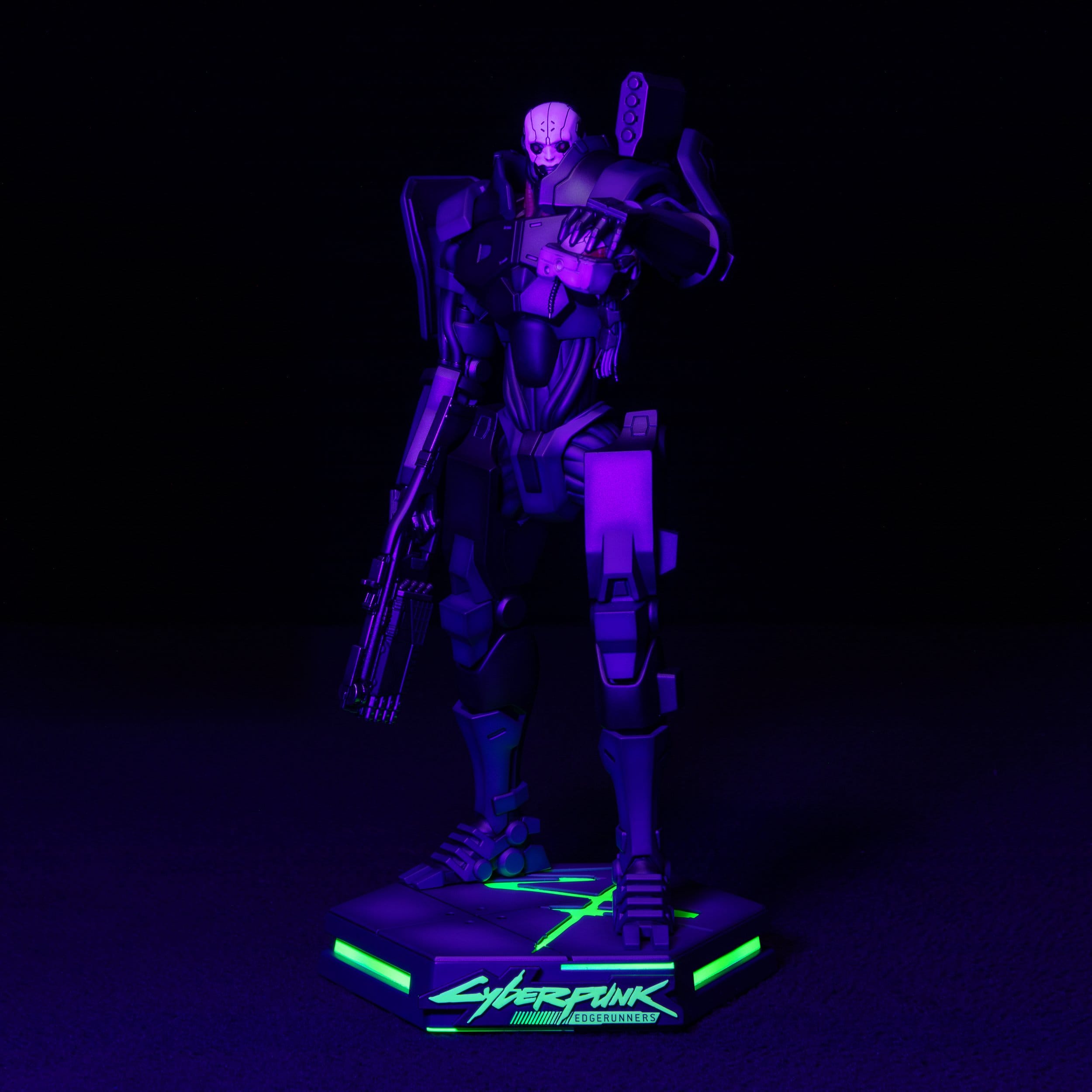 Adam Smasher Statue Cyberpunk Edgerunners Figur von Dark Horse