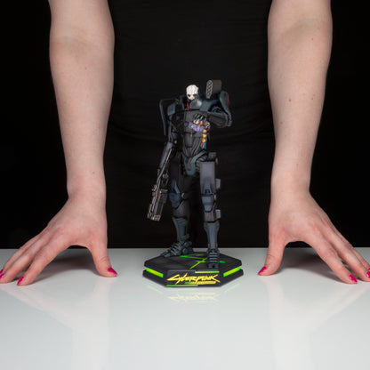 Adam Smasher Statue Cyberpunk Edgerunners Figur von Dark Horse