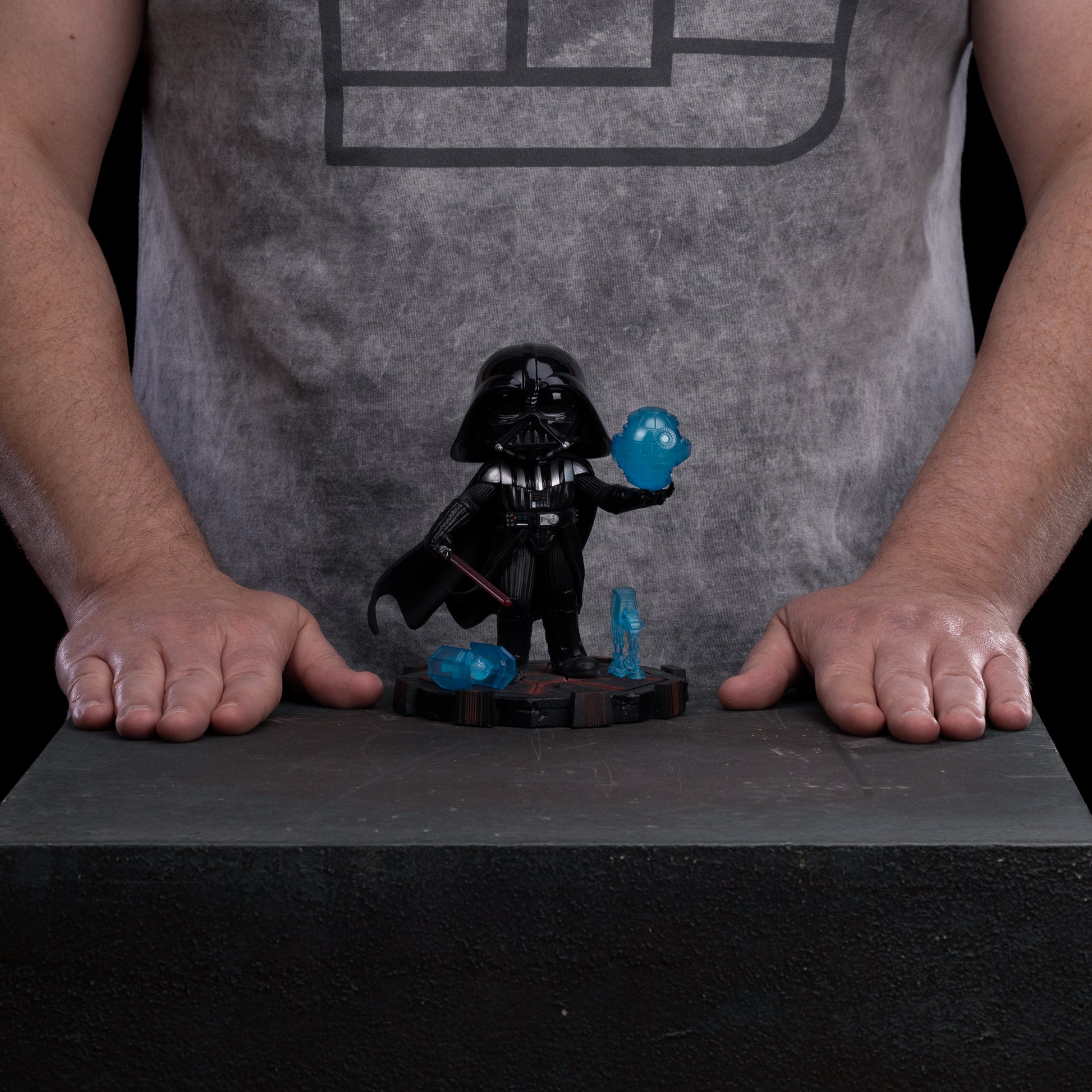 MiniCo Darth Vader (Star Wars) - Collectiblix