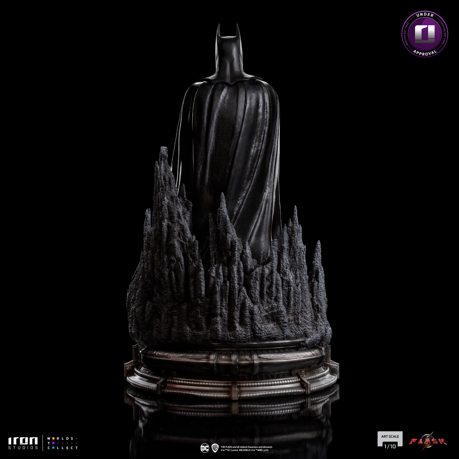 Batman DC Statue 1/10 (The Flash Movie) - Collectiblix