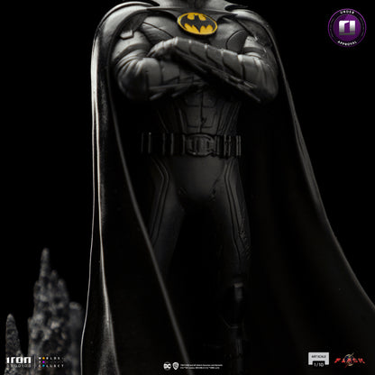 Batman DC Statue 1/10 (The Flash Movie) - Collectiblix