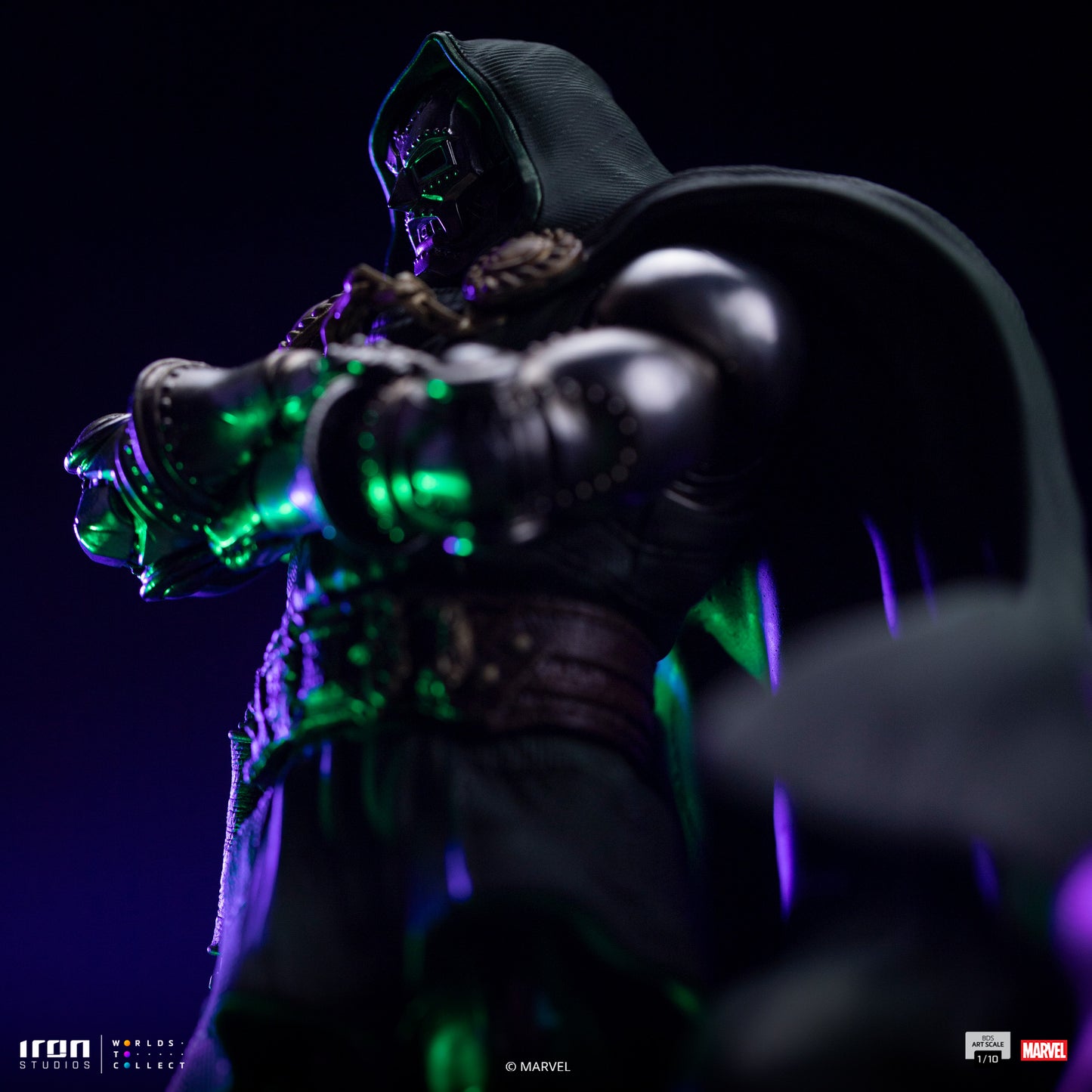 Doctor Doom Marvel Statue 1/10 (Infinity Gauntlet) - Collectiblix