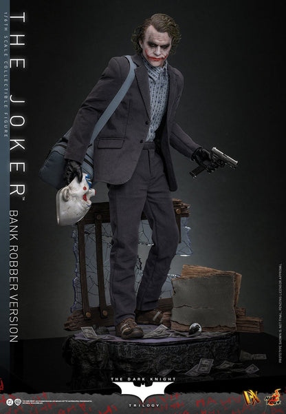 Joker Actionfigur DC The Dark Knight Figur von Hot Toys